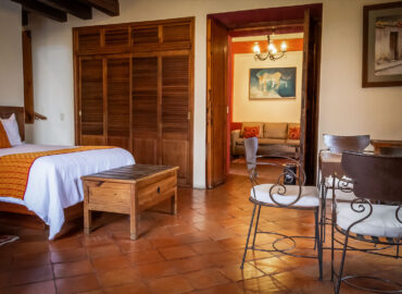 Master Suite Familiar 6